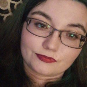 Meet your Posher, Bobbi-jo